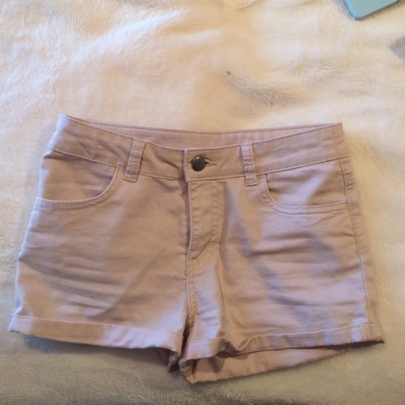 H&m mid rise shorts