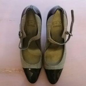 Circa Joan & David heels