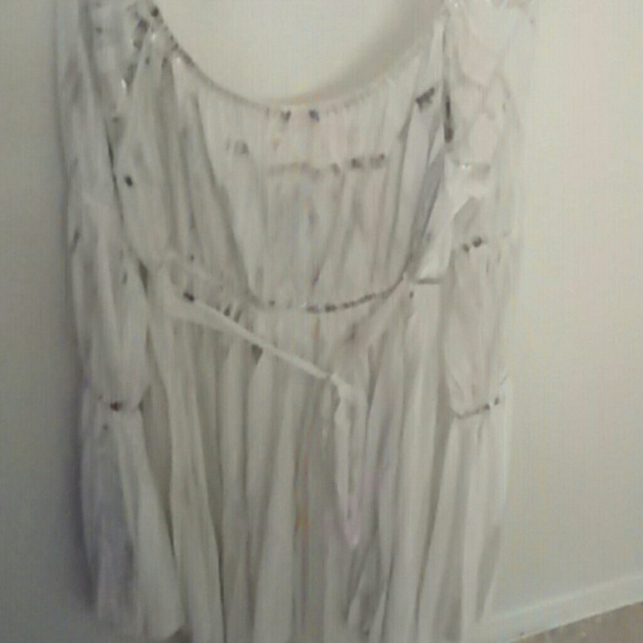 White/sliver majestic top - Picture 3 of 4