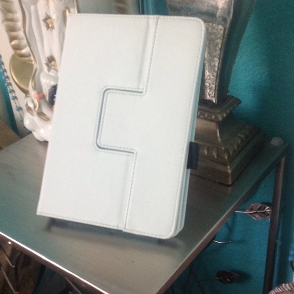 Turquoise and White Tablet Case