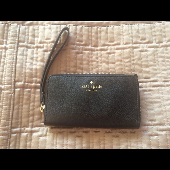 Kate Spade Cobble Hill Lacey Wristlet
