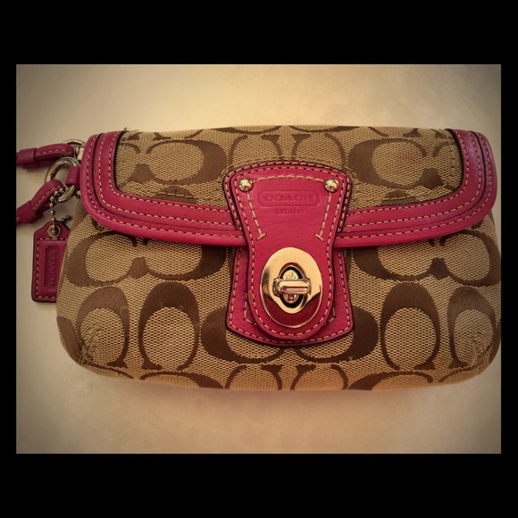 Authentic Coach wristlet 5"x8"