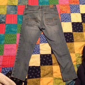 American Eagle capris