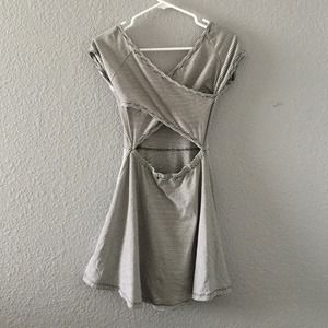 Brandy Melville Bethan dress!