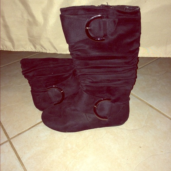 black boots