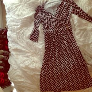 Chevron print dress size small