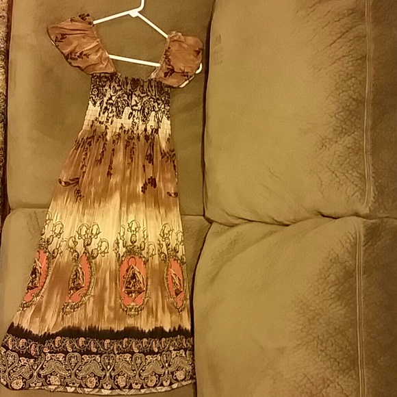 Dress - Picture 4 of 4