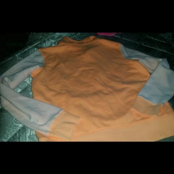 Vs pink half zip - Picture 2 of 2