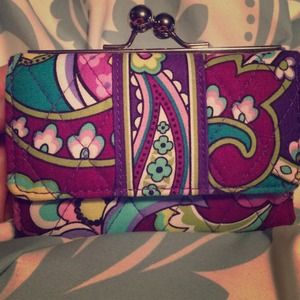 Vera Bradley-Wallet
