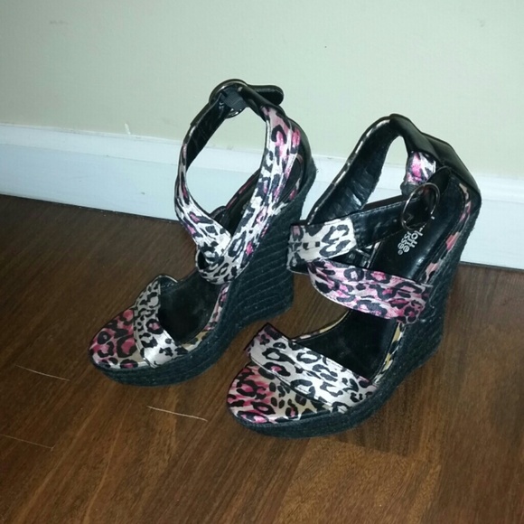 Leopard pink heels - Picture 3 of 3