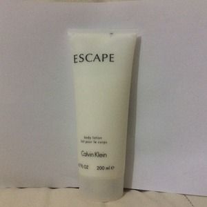 Calvin Klein Escape Body Lotion