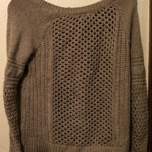 American Eagle Tan Sweater - Picture 4 of 4