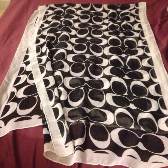 Coach scarf... I n s p i r e d