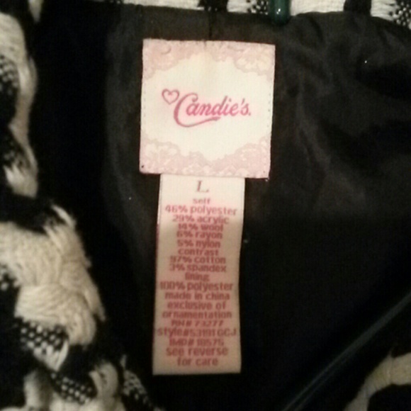 SOLD IN BUNDLE Black and White Coat - Picture 3 of 4