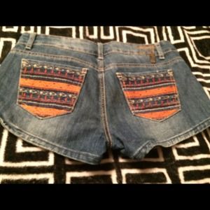 Trade. Shorts, capris and shirt