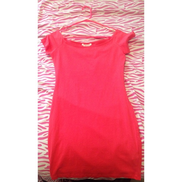 Forever 21 pink tight fit dress