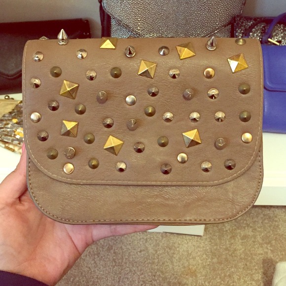 Studded Tan clutch on removable chain shoulder bag