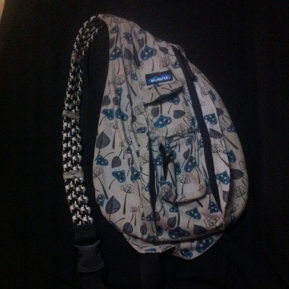 Kavu gray and blue leaf backpack purse