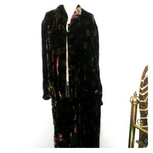 Ethos VELVETEEN BROCADE FULL LENGTH FLOWY COAT