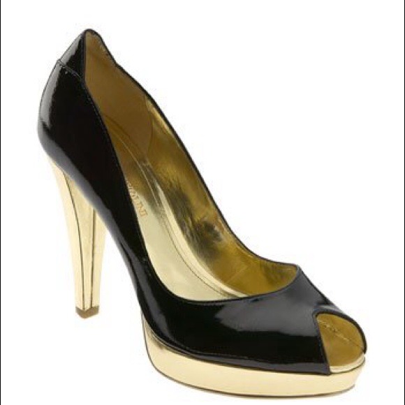 Enzo Angiolini black and gold patent leather pumps