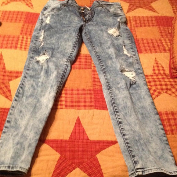 Charlotte Russe Denim - Traded