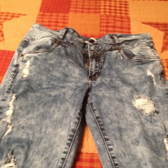 Traded - Picture 2 of 2