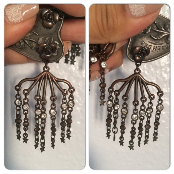 🚫🚫SOLD🚫🚫Vintage Aged Copper Rhinestone Earring - Picture 3 of 4