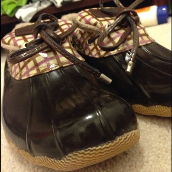 Sperry Boat Booties// L.L Bean like shoes