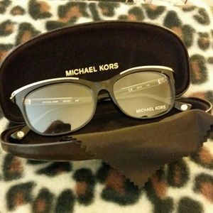 MK Eyewear