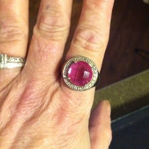 BEAUTIFUL PINK SAPPHIRE AND DIAMONDS SET IN SILVER