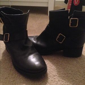 Black Steve Madden Booties