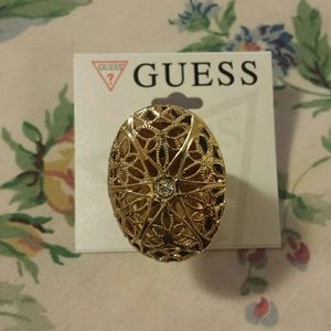 AUTHENTIC GUESS LOCKET RING