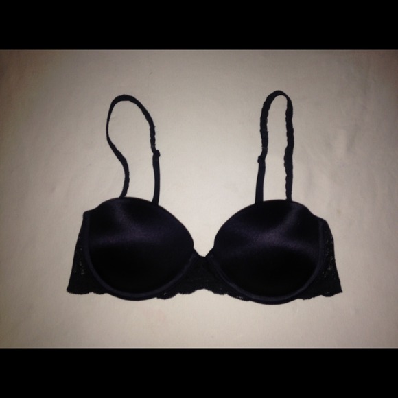 Victoria's Secret PINK Wear Everywhere PushUp Bra
