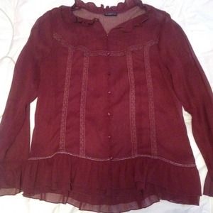 Maroon top!