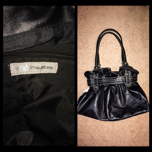 🎀SOLD🎀 Maurice's black and white design purse - Picture 4 of 4