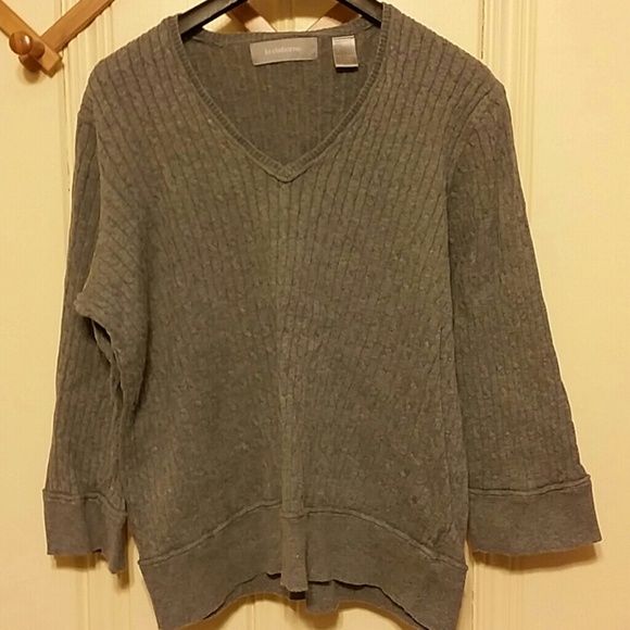 Liz Claiborne 3/4 sleeve gray sweater - Picture 1 of 2