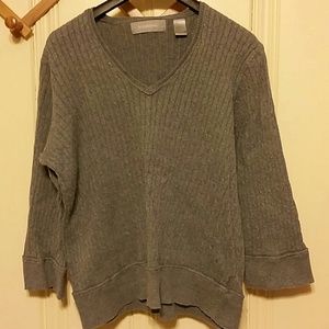 Liz Claiborne 3/4 sleeve gray sweater