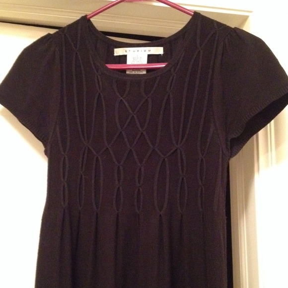 Dress - Picture 4 of 4