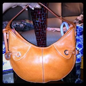 Authentic Michael Kors Leather Shoulder Bag