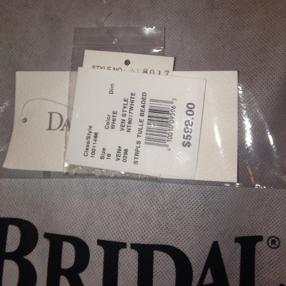 A beautiful gown from David's Bridal💕👑 - Picture 4 of 4