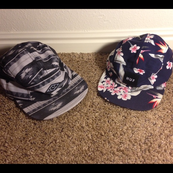 🚫SOLD🚫 2 - 5panels - bundled 2gether!