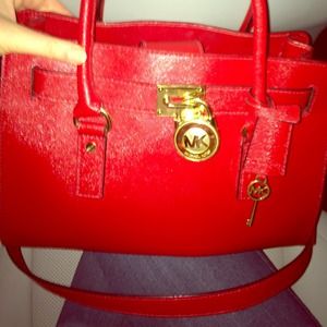 Authentic Michael Kors Hamilton E/W Leather Tote