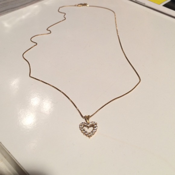 14k gold heart necklace - Picture 2 of 3
