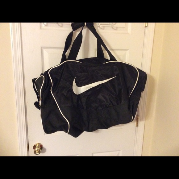 Extra Large Nike Gym Bag/Marked Down