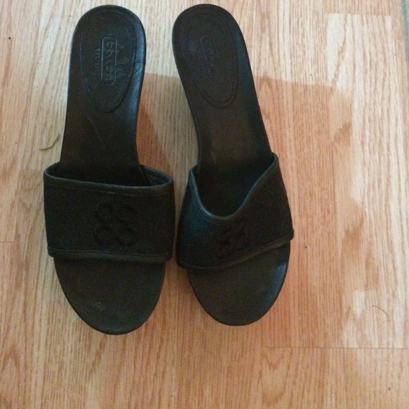 Coach slip on