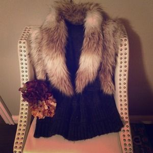 Super chic fur vest sweater!  Small-large