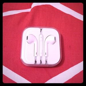 Apple EarPods