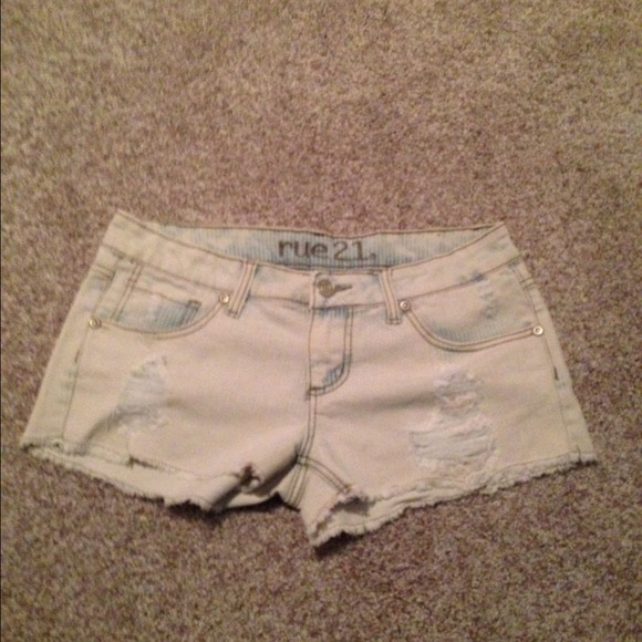 Rue 21 Jean shorts