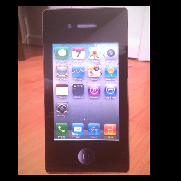 iPhone glass picture frame