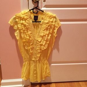 A yellow top